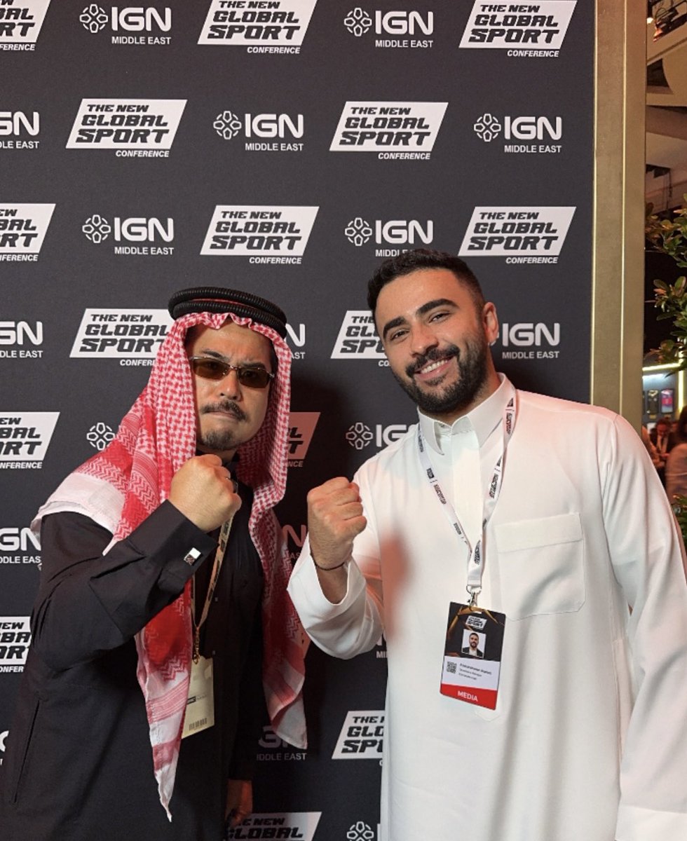 بعض الصور من مشاركتنا اليوم في #مؤتمر_الرياضة_العالمية_الجديدة 🏆

اخذنا لقاء مع سمو الأمير فيصل بن بندر ال سعود 
رئيس الاتحاد السعودي للرياضات الالكترونية 🎮

و مع منتج سلسلة ألعاب القتال الشهيرة Tekken كاتسوهيرو هارادا 🥊