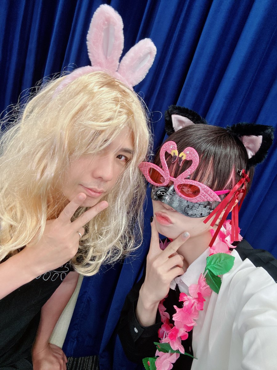 超学生 tweet media