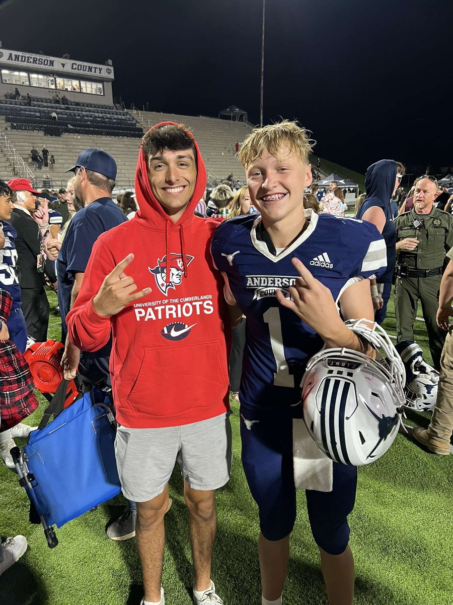 JoshValero_'s tweet photo. Glad to be able to make it back to AC to see them smoke Powell! Glad Jackson is reppin the number 20 and reese still holding them perfectly!! Also can’t forget the best dog in the state @EllaMAVS ! Excited to see what these 2 guys can do this szn! @MaverickAD1 @ACMav4Life https://t.co/kX562WfPrW