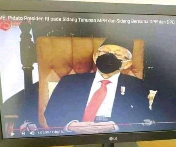 txtdrimedia's tweet image. wake me up when september ends