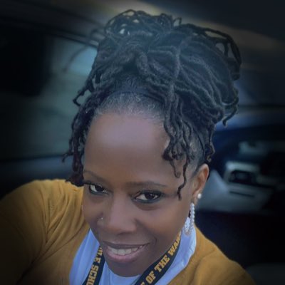 oliver_wanda's tweet photo. #NewProfilePic https://t.co/LqNPpmPUI5