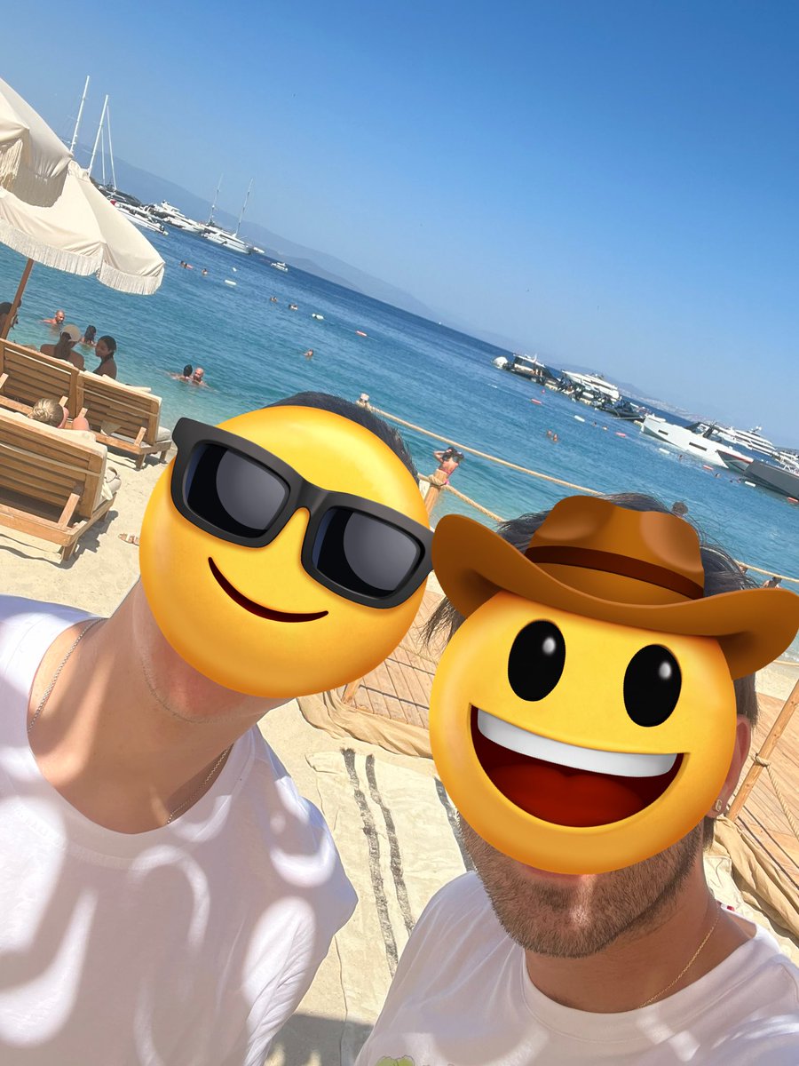 The Gunslinger tweet media