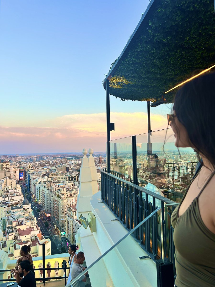 geraltrips's tweet photo. Ciudadana de Madrid, pero siempre lo disfruto como turista, enamorada de este lugar!!! 🥹❤️‍🔥 https://t.co/UyU2OFsJKx