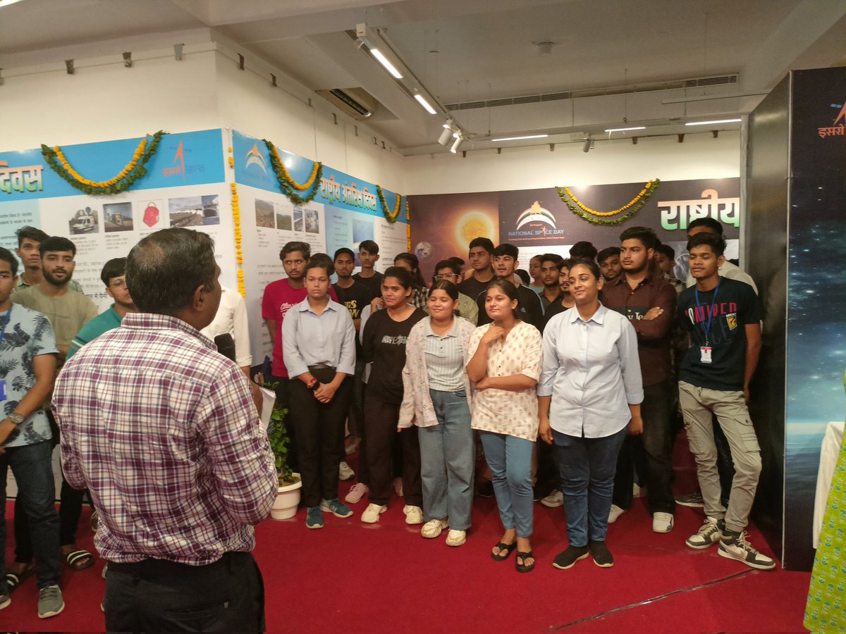 DrKirtiRawat2's tweet image. #NSSUnit of Maheshwari PG College jaipur Visited the JKK Exibition on "National Space Day" 2024.@_NSSIndia @PMOIndia @RajCMO @NssRajasthan @Anurag_Office @YASMinistry @SPBhatnagar4 @kishore_makkar @NSSRDChandigarh @rdnss_kolkata @NYKS_RD_Delhi @nss_rdguwahati @kamalkumarkar