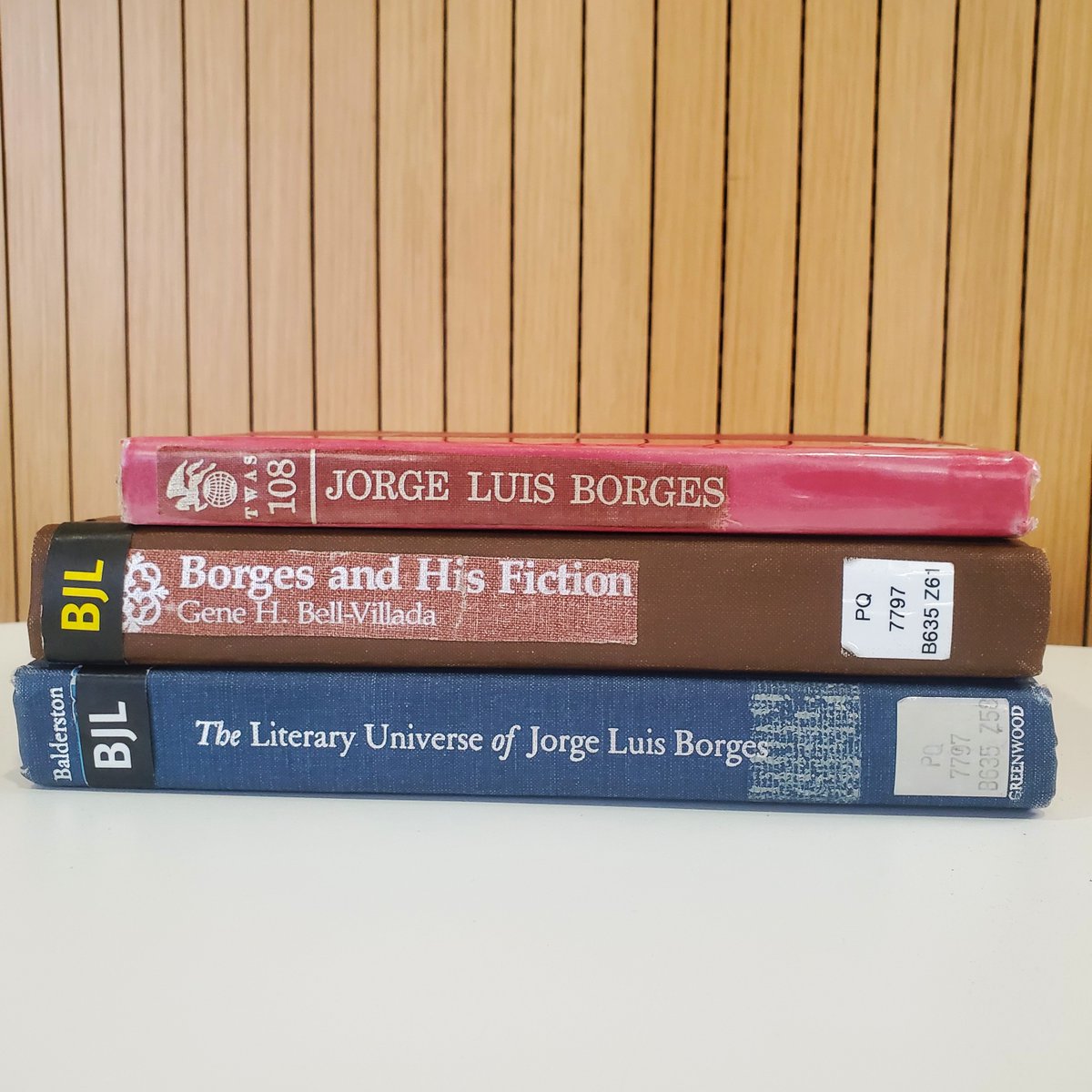 Hull Uni Library tweet media