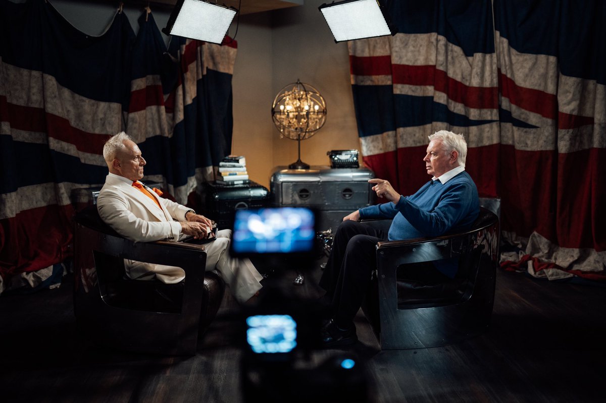 LondonRealTV's tweet photo. Epic conversation with David Icke in studio yesterday for ROSE/ICKE X: THE REVEAL 🔥 

🍿Watch it back now at https://t.co/GutJSN3qT4

#RoseIckeX #RoseIcke #LondonReal #BrianRose #DavidIcke #Icke #FreedomOfSpeech #TheReveal #ElonMusk #DonaldTrump @davidicke https://t.co/arHPtW7mqV