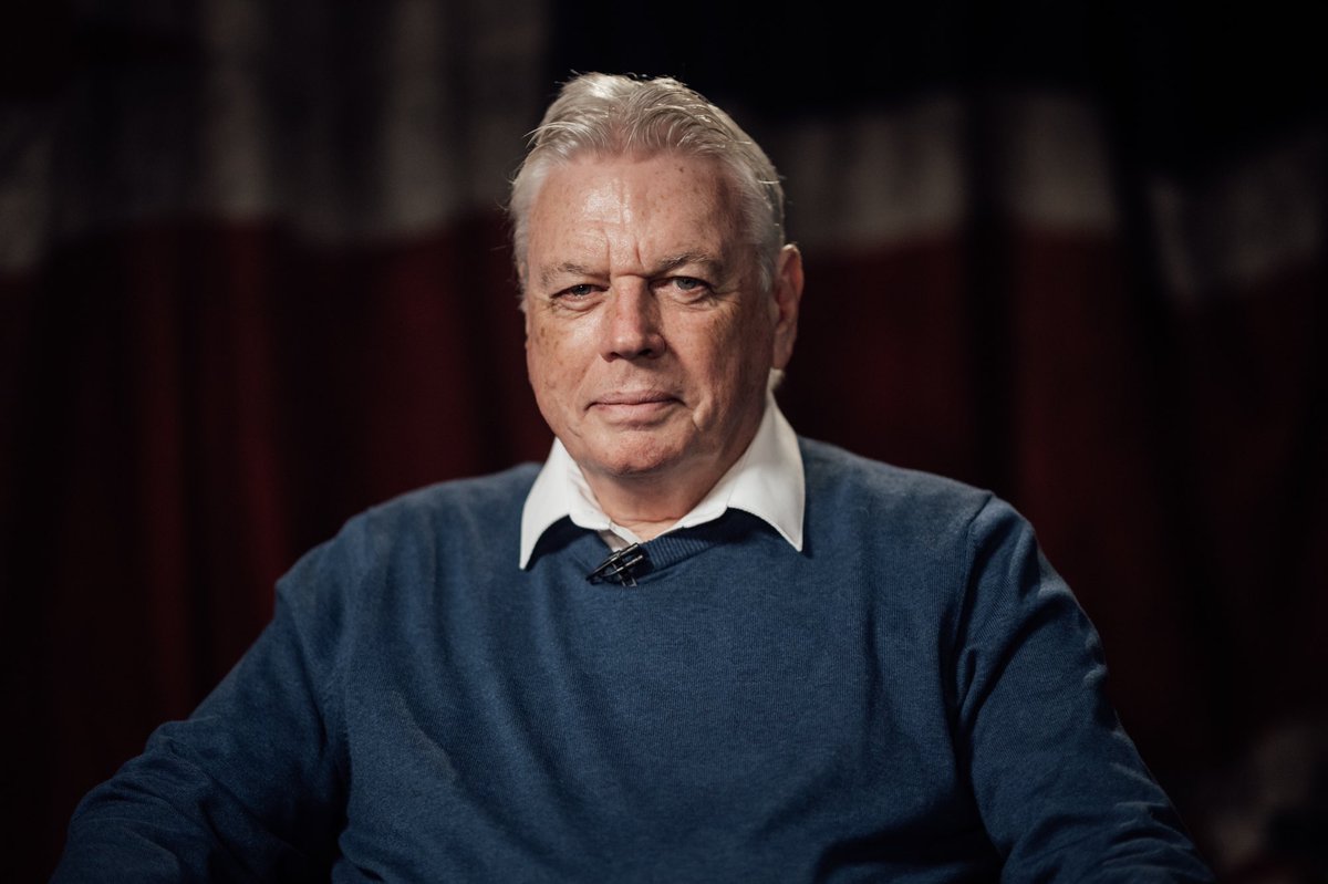 LondonRealTV's tweet photo. Epic conversation with David Icke in studio yesterday for ROSE/ICKE X: THE REVEAL 🔥 

🍿Watch it back now at https://t.co/GutJSN3qT4

#RoseIckeX #RoseIcke #LondonReal #BrianRose #DavidIcke #Icke #FreedomOfSpeech #TheReveal #ElonMusk #DonaldTrump @davidicke https://t.co/arHPtW7mqV