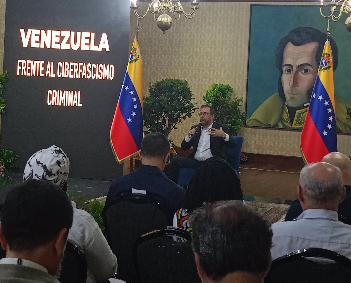GHNordelo5's tweet photo. El plan de manipular elecciones lo aplican en cualquier lugar para revertir procesos que no sean afines al imperialismo, dice el Canciller de #Venezuela Yván Eduardo Gil Pinto, en conferencia que se desarrolla en estos momentos. #Cuba #CDRCuba https://t.co/fnbeXp4dpv