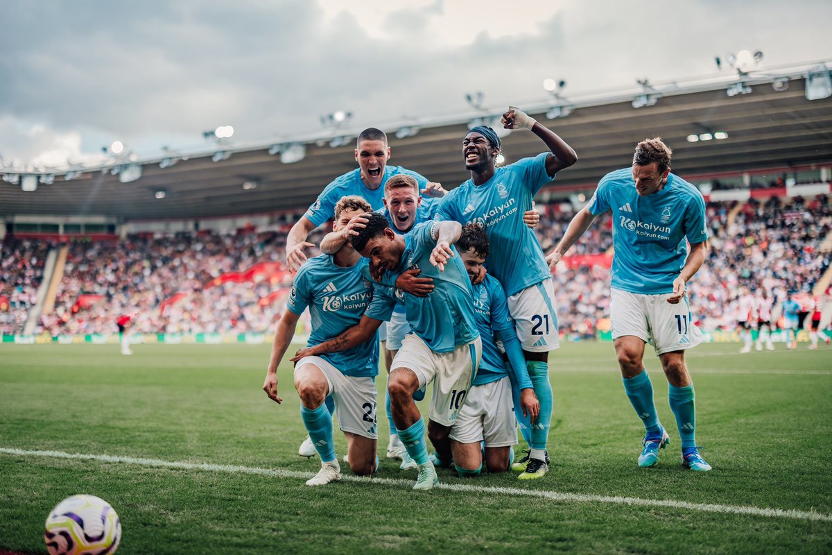 elljanderson's tweet photo. +3 away from home! 💪🏼🔥 @NFFC https://t.co/tlTHD7twXQ