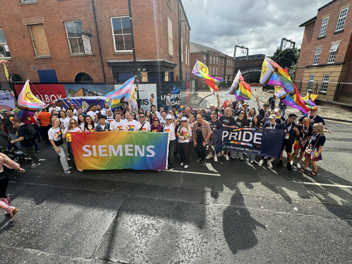 Si Crumbleholme tweet media