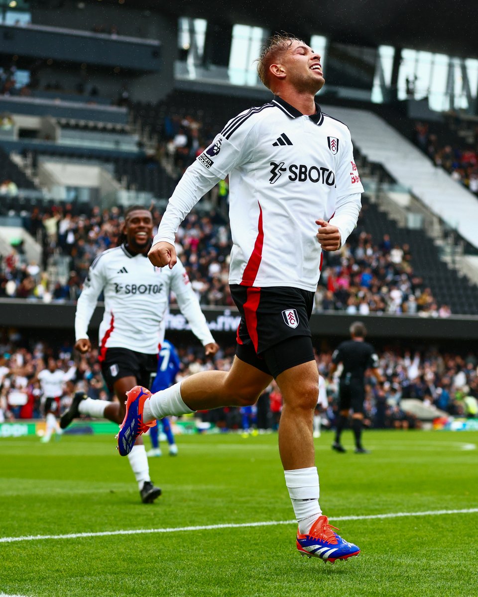 Fulham Football Club tweet media