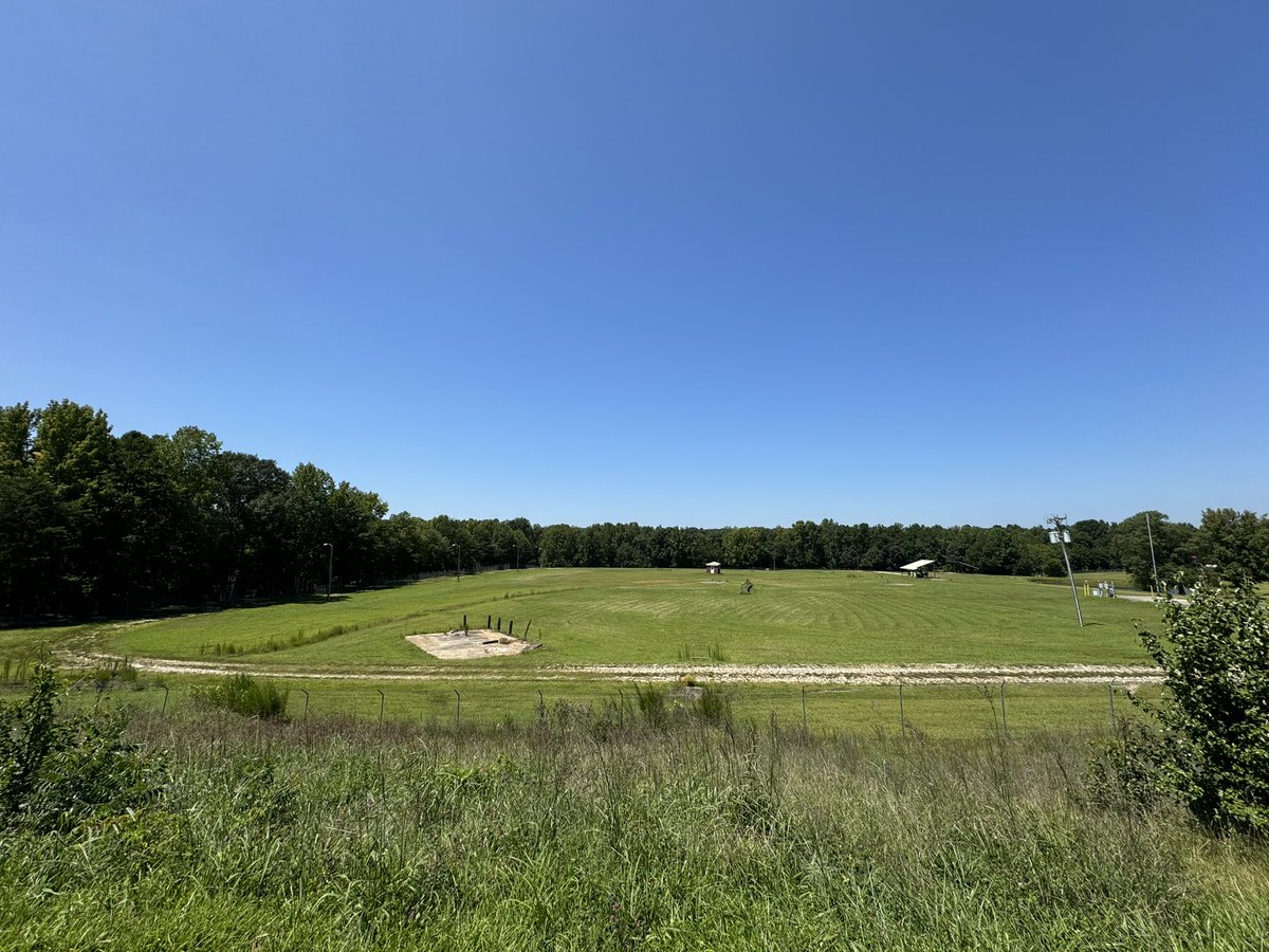 CalebBoatwright's tweet photo. Former location of Golden Strip Speedway in Fountain Inn, South Carolina.
#LostSpeedways | @DaleJr | @MatthewDillner | @BobbyMarkos | @RacingAerials https://t.co/oxQugk9kc0