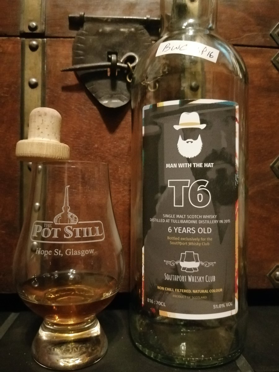 BertSmedley's tweet photo. Rare #Bottlekill to kick off
#SaturdayNightFlange🤠
#LevelsNeverLie👀
Anyways...
Who's for a dram?
#Flange🥃🐢💥
#DrinkUpHelpOut🐻
#SupportLocal (unless they're #RippingThePiss, obvs🐨). https://t.co/ZiasZ8gfWM