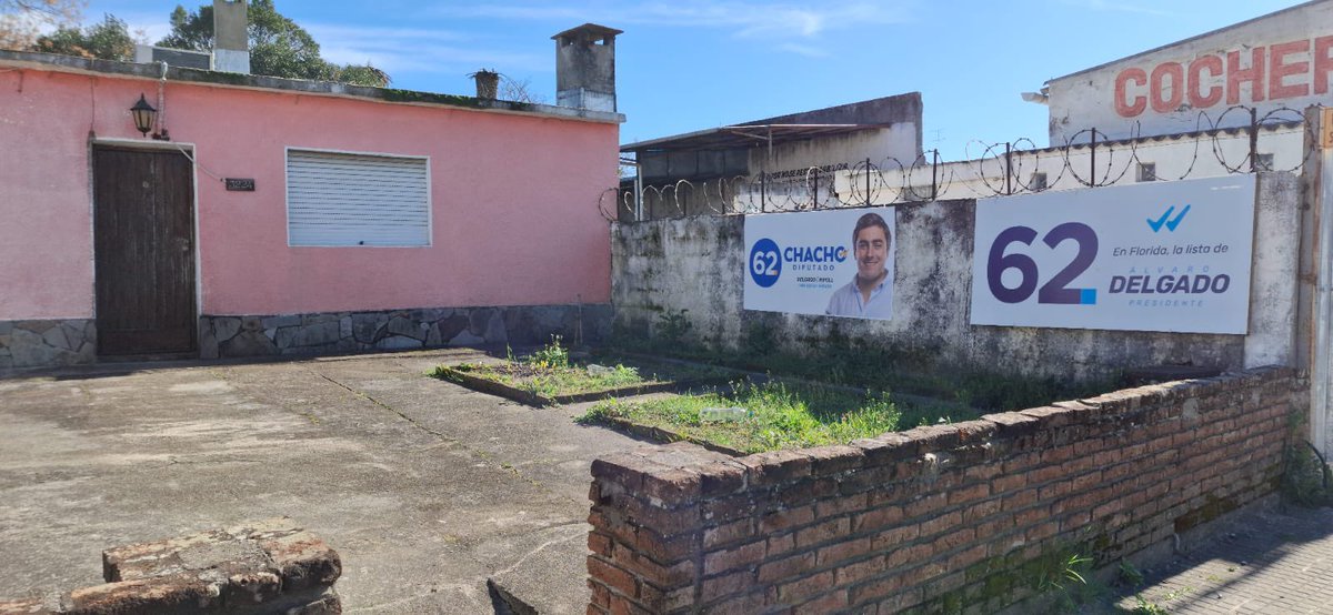 Los carteles de la 62 empiezan a aparecer en las casas de los militantes de la Manuel Oribe.

Pedí el tuyo 🤳🏻

43527162
092983740 
098819465
 097465962
