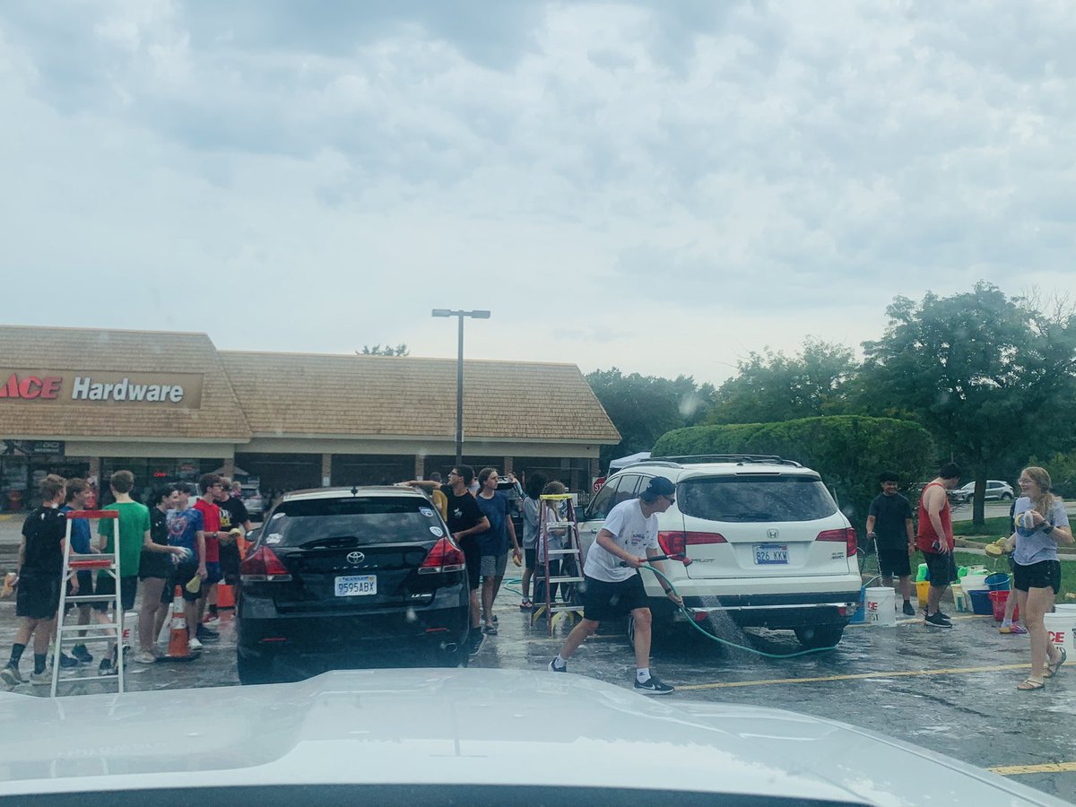 A beautiful morning for the <a href="/SMWestOffice/">SM West Office</a> band and dance car wash! My little guy and I not only got the car washed, we also enjoyed meeting all the students and dancing to some great music! Thanks SMW Ss and Dr Thomas! #allinsmsd