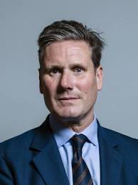 Deze heeft van het WEF de opdracht om tot omvolking van Engeland over te gaan! Wat een agressieve communist!