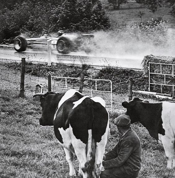 GordonMercedes9's tweet image. 1967  #SpaSaturday 
&apos;That&apos;s Graham Hill!&apos;  ..... &apos;Pull the udder one&apos;