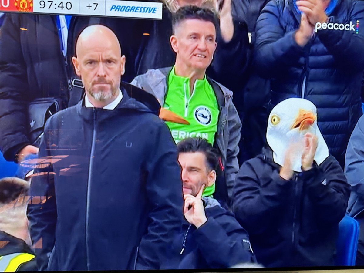 MenInBlazers's tweet image. I love football 🐦 💀