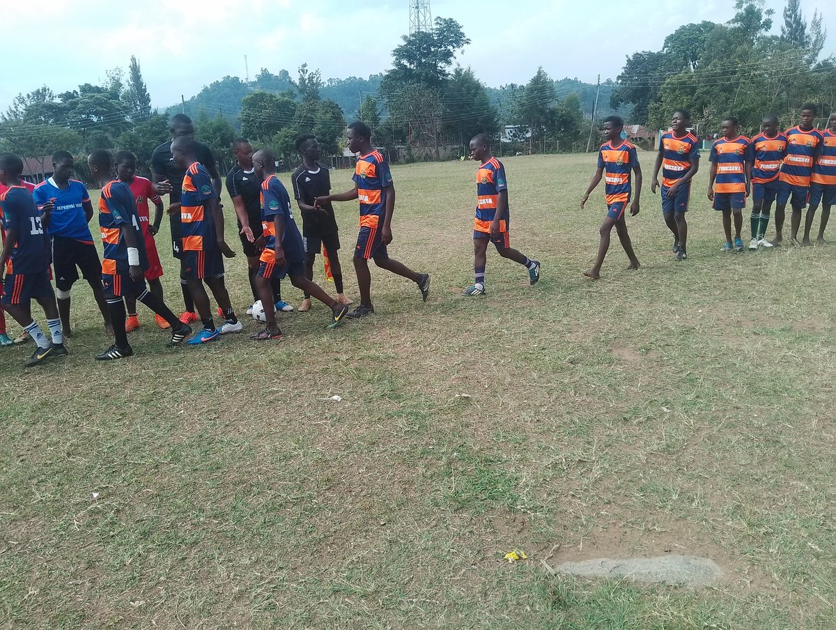 Let's play for the rivers!
Full time at the SPORTS4EZAVA Tournament at Gimarakwa Grounds (Third place playoff): Malinda Stones FC 0:1 Gimarakwa FC.
Congratulations to the teams. 
Finals (Kitagwa FC Vs Ivola FC) ongoing. 

#Forezava 
#MESI_CBO 
#TambuaSJC
#SPORTS4EZAVA