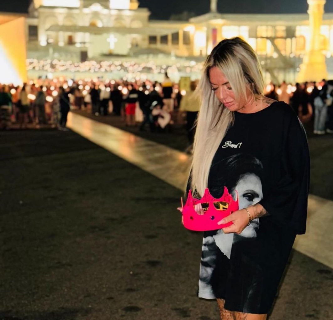 Resultado:    Colocado
Instituição:  [05] Universidade do Minho - Instituto de Slayências Sociais
Curso: [1625] Mestrado Integrado em Estudos de Serviços Cuntyológicos