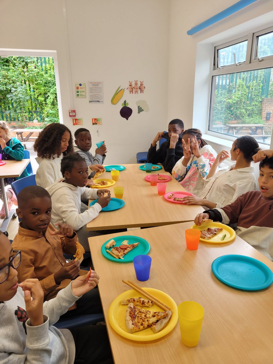 Oval Arts Depot tweet media