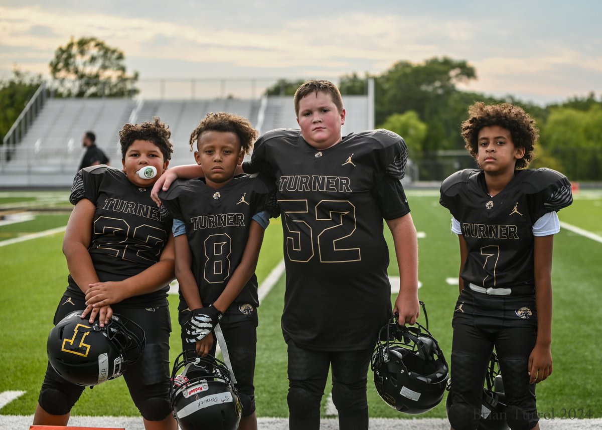 Beautiful evening at the @tusd202 DAC at the 1st Annual Black &amp; Gold Showcase, with the present and future of <a href="/thsbearfootball/">Turner Golden Bears Football</a> -- along with volleyball, soccer, cheer, and the band.

Friday night football is almost here!