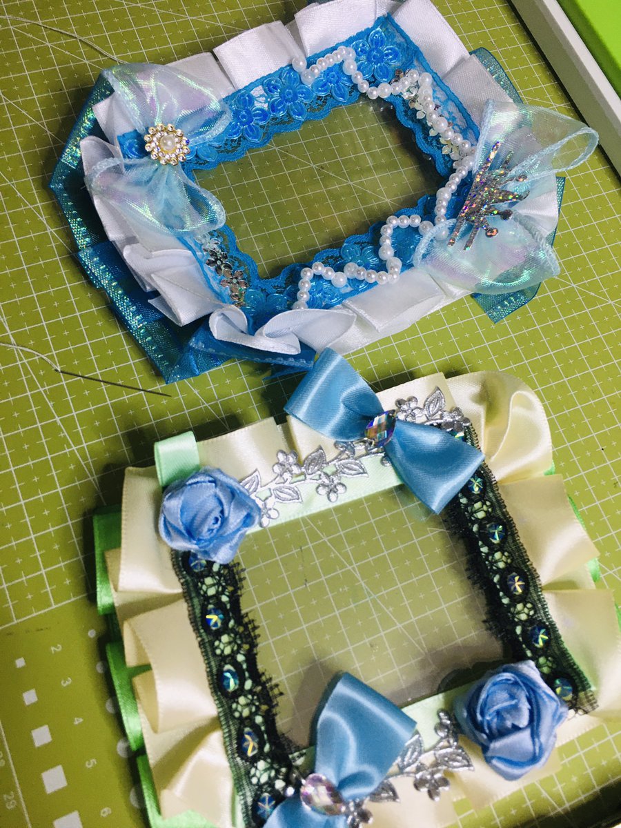 AutumnKami's tweet photo. Busy with life, work , crafting hobby and with my doggos. 

Stuff I made recently ✨💖 https://t.co/jcNtlAR4ye