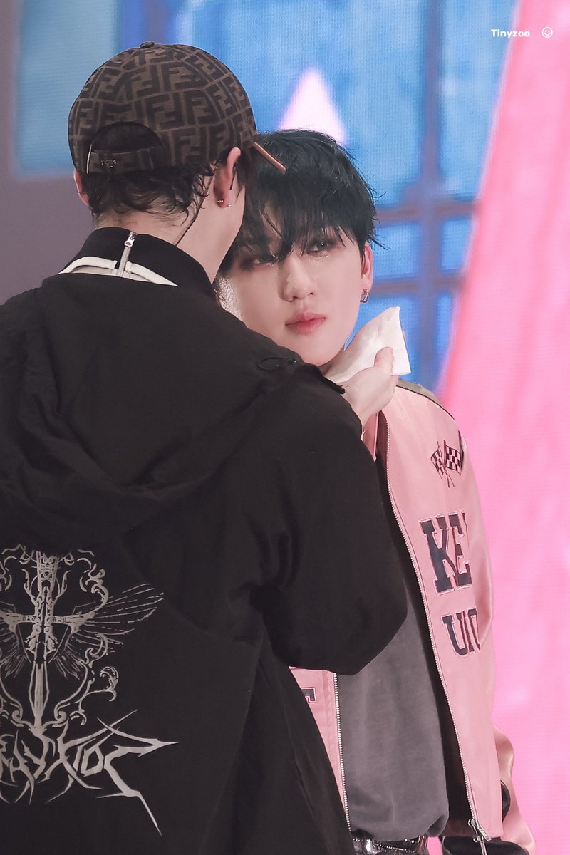 skzzoozoo's tweet photo. 240824
🐷🐰HD

#StrayKids  #Changbin 
#스트레이키즈  #창빈 https://t.co/iWovnXXuyc