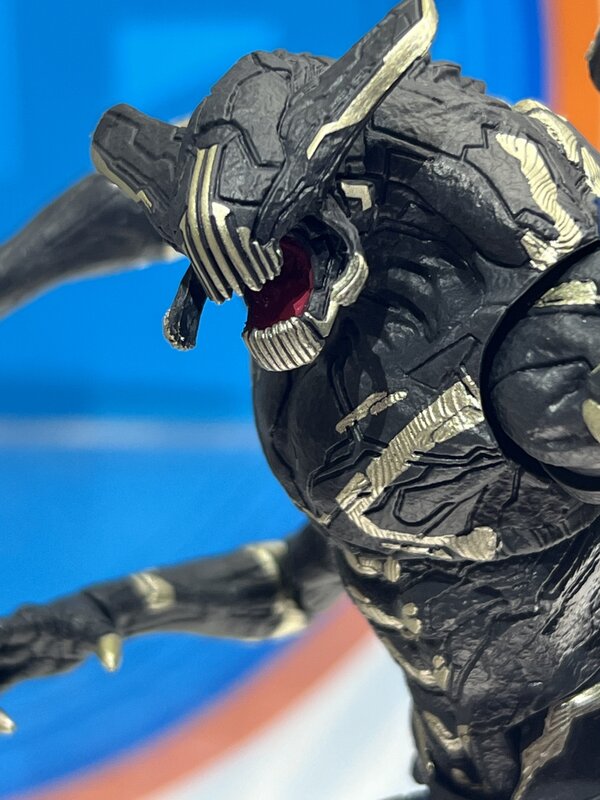 MarvelousNews's tweet image. #Marvel Legends Avengers: Infinity War Outriders Figure Pre-Order Launches On Thursday August 29 dlvr.it/TCKL64