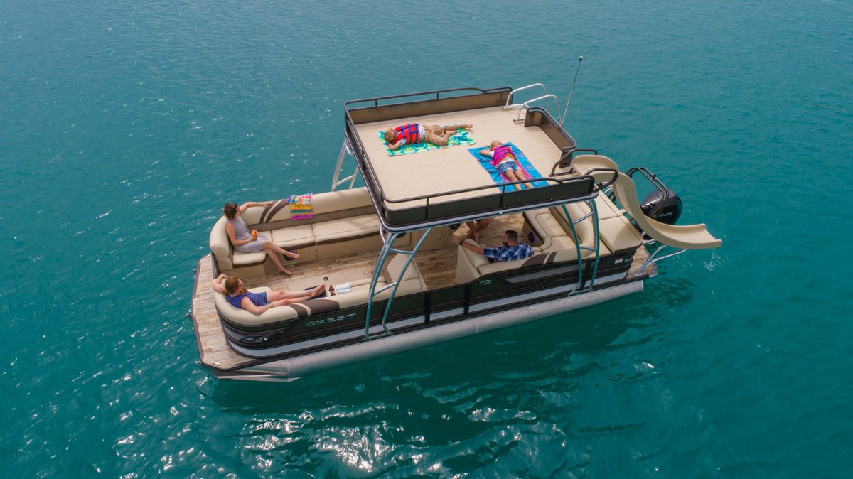 NauticalBC_Knox's tweet image. School’s back and sports are in full gear! Need a break? Come relax at Nautical Boat Club Knoxville and find your calm amidst the chaos!  #Relaxation #NauticalBoatClubKnoxville #BoatLifeWithoutLimits