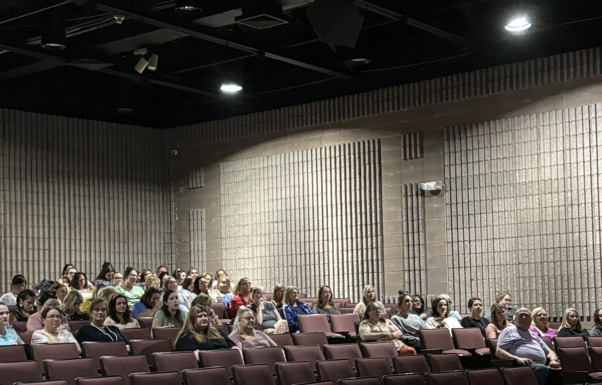 The Science of Reading takes center stage in Caldwell County! I am so excited to see all that the dedicated educators in Caldwell County are going to do this year as they continue to making early literacy a priority. ❤️⁦<a href="/NCDPI_OEL/">NCDPI Office of Early Learning</a>⁩ ⁦<a href="/ARhyne/">Amy Rhyne</a>⁩