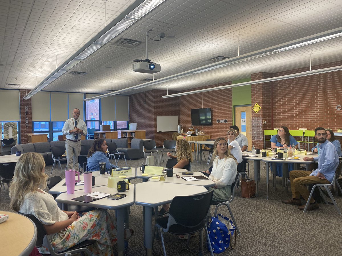 Christine Wischusen McCoid tweet media