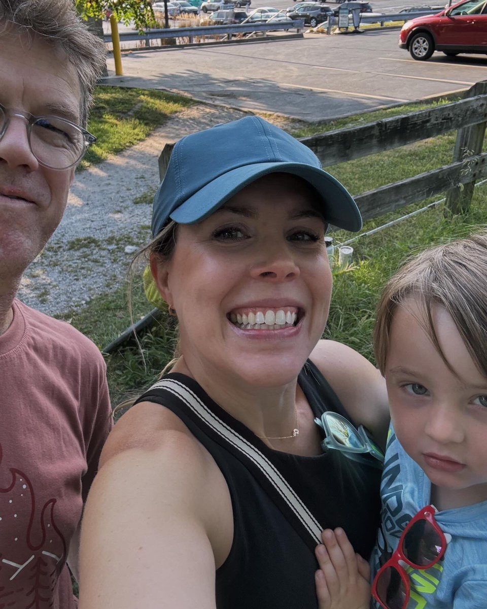 BrienneMarie's tweet photo. Nora Alliance + KIBI Monon Trail Clean-up! https://t.co/kA22GZvlRU