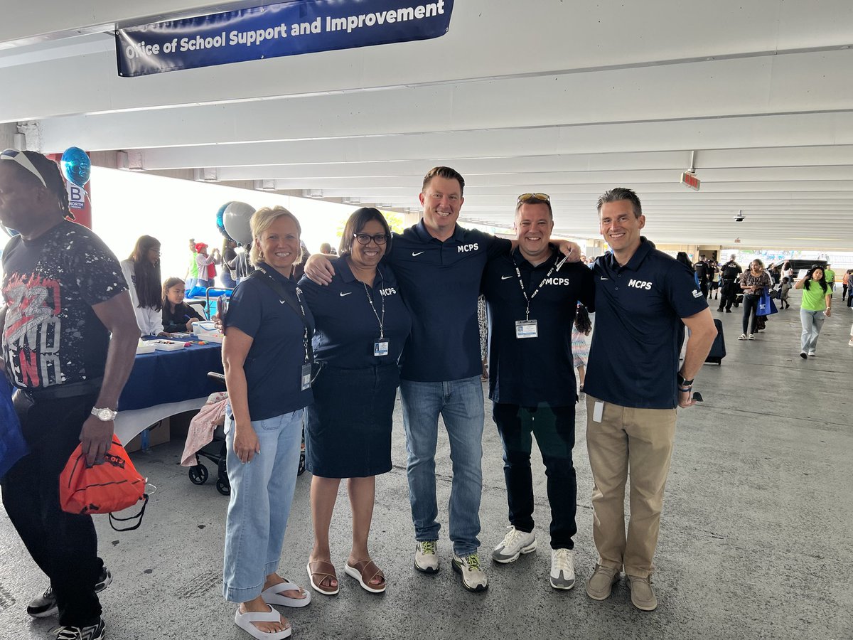 Back to School Fair is in full swing! Come out to Westfield Wheaton mall and pick up some goodies! The Office of School Support &amp; Improvement and all of our schools are ready for Monday ⁦<a href="/MCPS/">MCPS</a>⁩