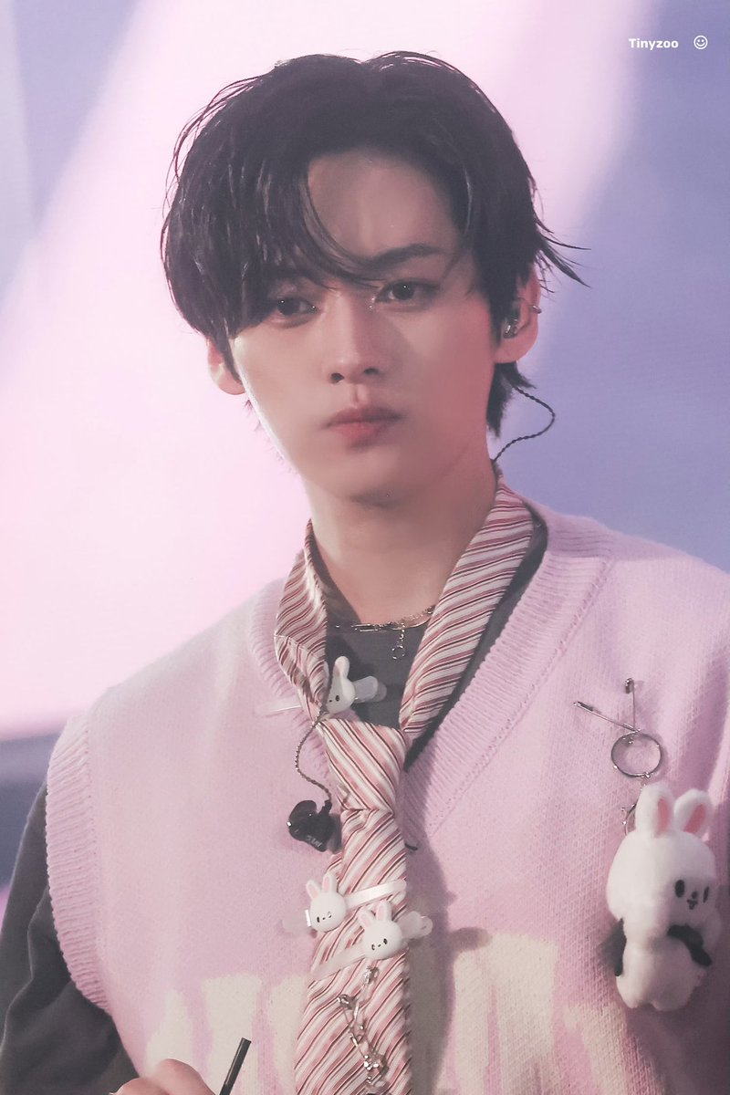 skzzoozoo's tweet photo. 240824
🐰HD

 #straykids      #Leeknow 
#스트레이키즈      #리노 https://t.co/1AZVyZQ3yS