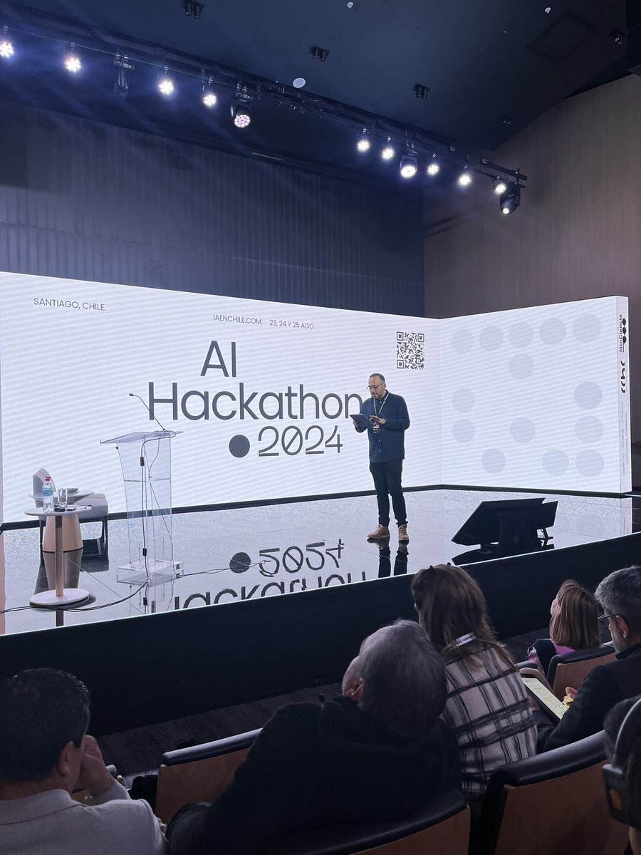 fabianhtml's tweet photo. Comenzando la 1era conferencia de @OpenAI en Latinoamérica. Un evento de @CommunityOS_ junto a @fintual @min_ciencia @CChC_Chile https://t.co/3Kg8lfYkc1