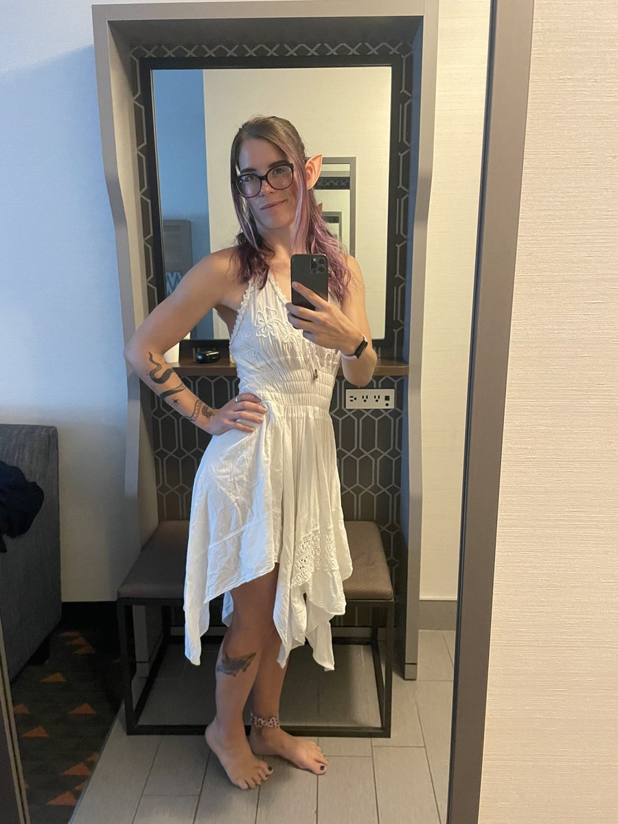P0LEGEM's tweet photo. All ready for my first ren faire

#FANTASY https://t.co/CA98H8nXuj
