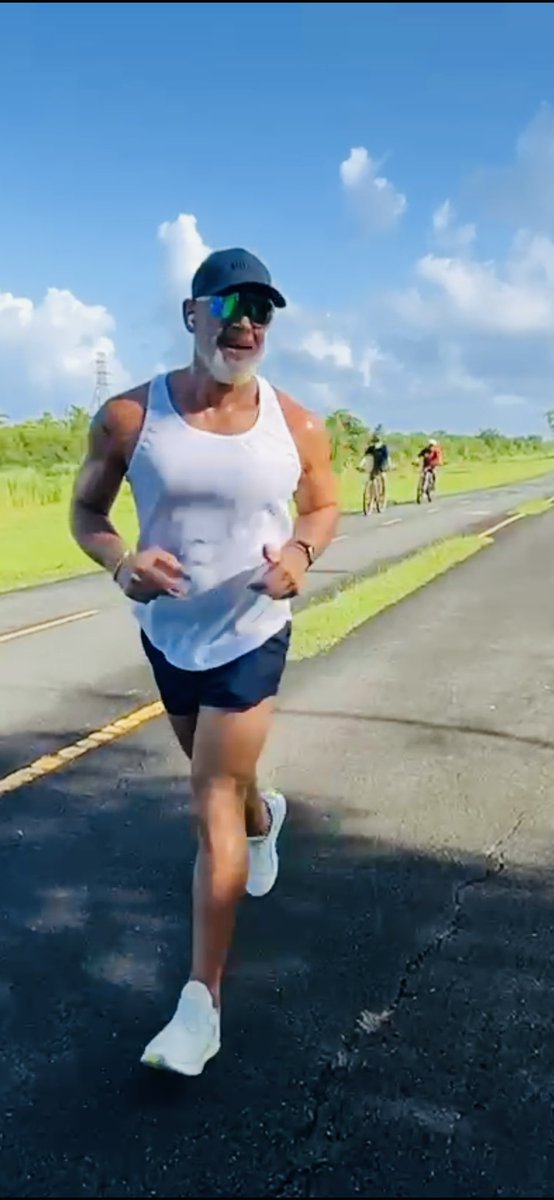 carmuel70's tweet photo. #run10k #cardiomorning #cardiomañanero #PuertoRico #boricua🇵🇷#BuenosDiasATodosx #dedicación https://t.co/3m2Hfrcb3n