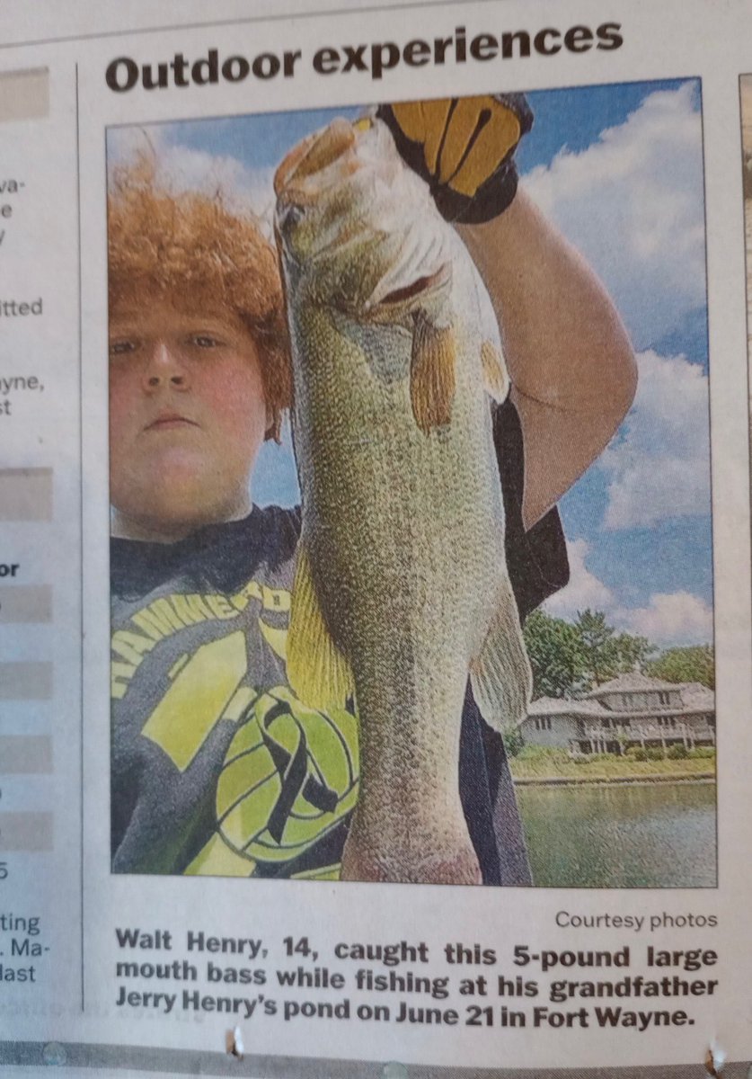 joehenry77's tweet photo. So fun to see this guy in the paper this morning. #fortwaynefamous https://t.co/NxU074OszZ