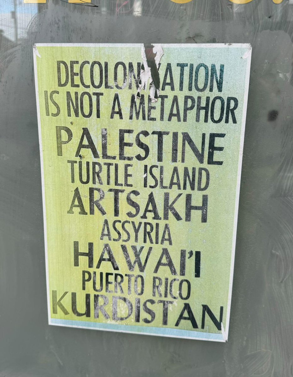 GraffitiRadical's tweet photo. Anticolonial poster spotted potted in Hamilton, Ontario, Canada https://t.co/BtphqTVWUa