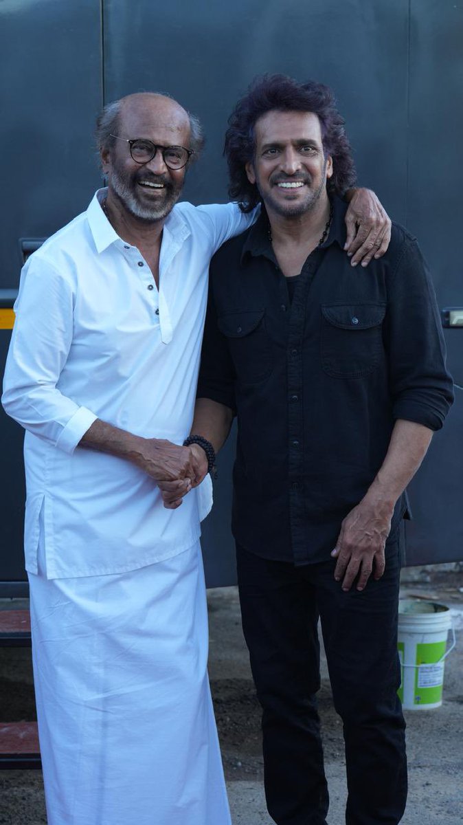 SafwanSevad's tweet image. #Coolie Shoot Spot Pic Of #Thalaivar &amp;amp;amp; #Uppendra 😲🔥📌
