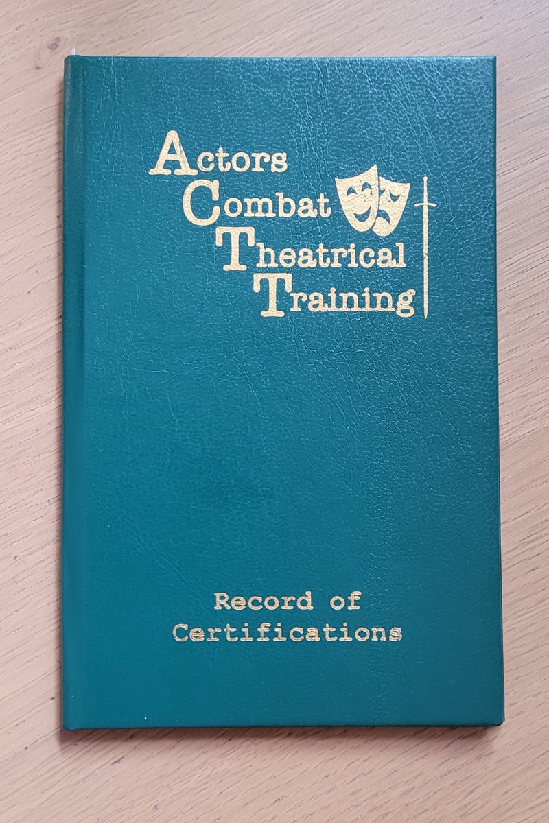 ElodieForay's tweet photo. This week I completed an intensive #stagecombat course and very happily I passed all three exams in standard unarmed, knife and rapier &amp; dagger, with merits across the board!
To say that my body was screaming by the end of the week would be an understatement...(it still is) https://t.co/hf5SP8OK8s