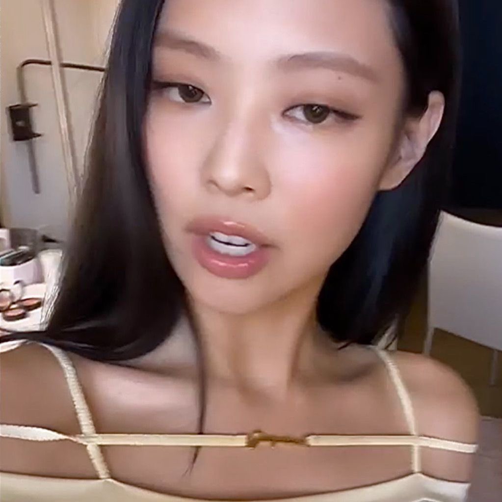 ִֶָ (@jnkf0lder) on Twitter photo 