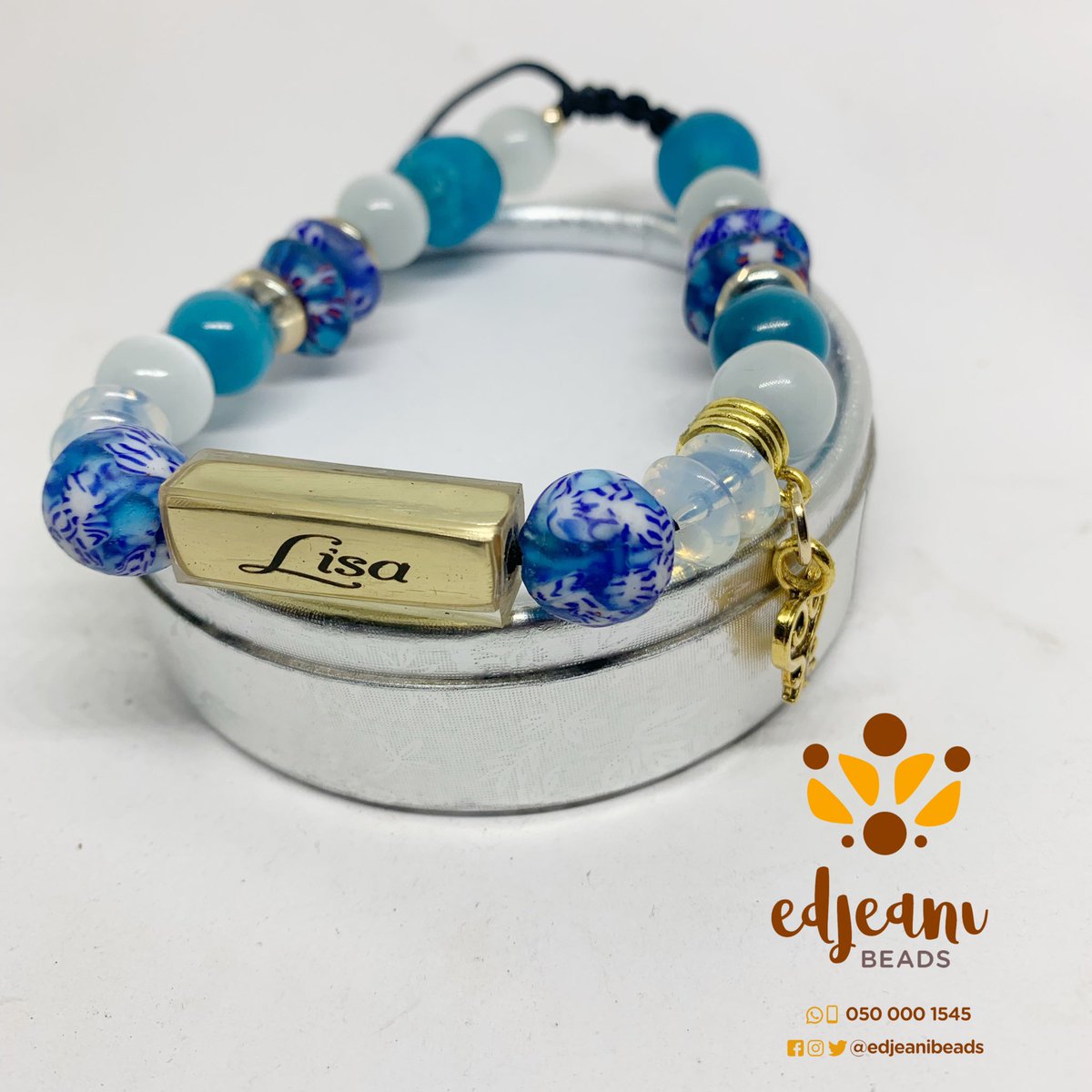 EdjeaniBeads's tweet photo. Before.                       After.
😍😍😍😍😍
Follow this link to view our catalog on WhatsApp: https://t.co/C2U4ihOVZQ https://t.co/PJd1Of7PZ8