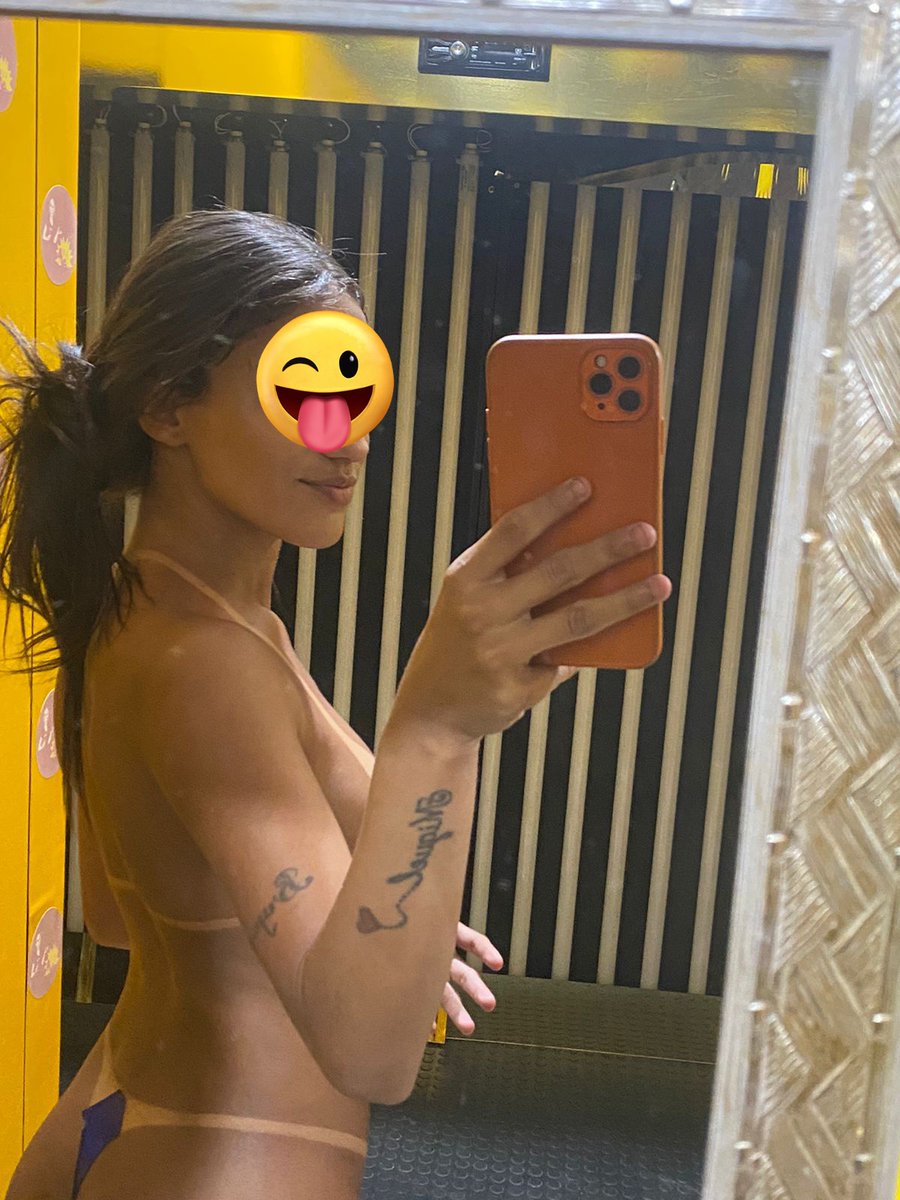 Tia_Magrinha55's tweet photo. 🤭 https://t.co/63Bbsk0mnB