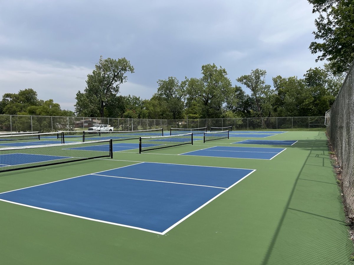 Let me know if you or a club/school near you needs some vetter courts.
Upgraded Explorer Park in Tulsa from unplayable 4 tennis courts into 2 tennis and 6 pickleball.