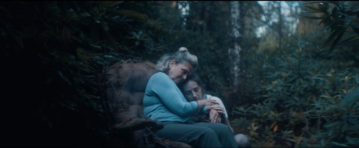 Take a look at the trailer for the body horror short film <a href="/UnravellingFilm/">Unravelling Short Film</a>. written and directed by Aimie Willemse. Watch it here: buff.ly/3X2jNBo #horror #shortfilm #SpreadtheHorror