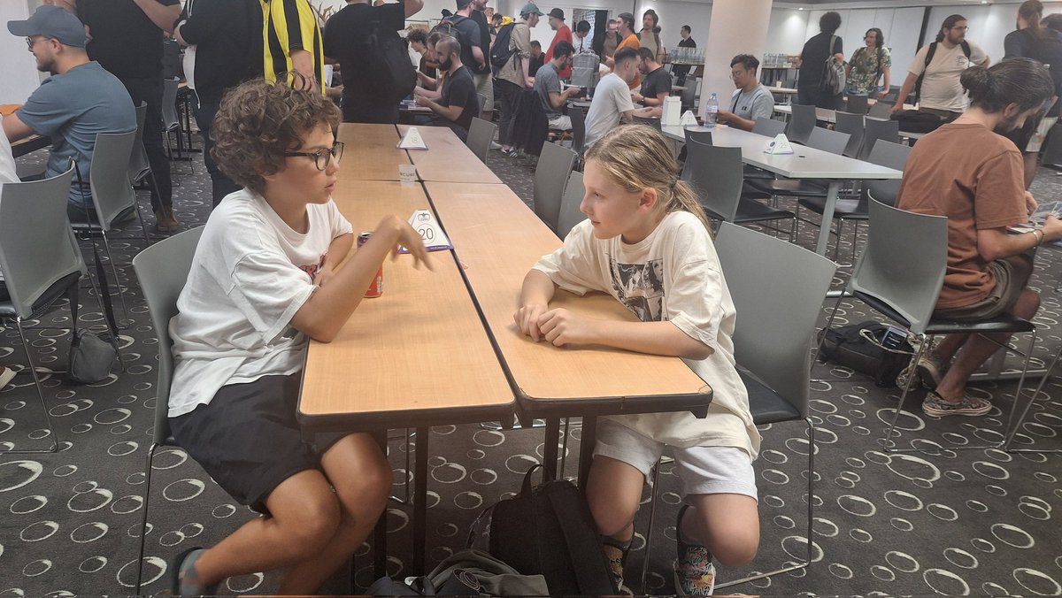 First rated win for these 2 dudes (the black-haired one is Romain's son) at La Fiesta des 2000' Pro Quest + !

Flesh and Blood is for everybody.

Top 8 coming soon!