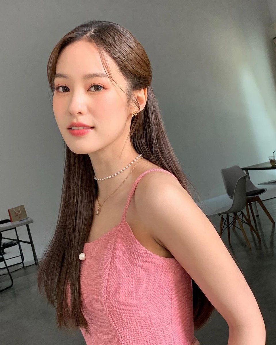 𝐀𝐁𝐀𝐍𝐃𝐎𝐍𝐈𝐀. tweet media