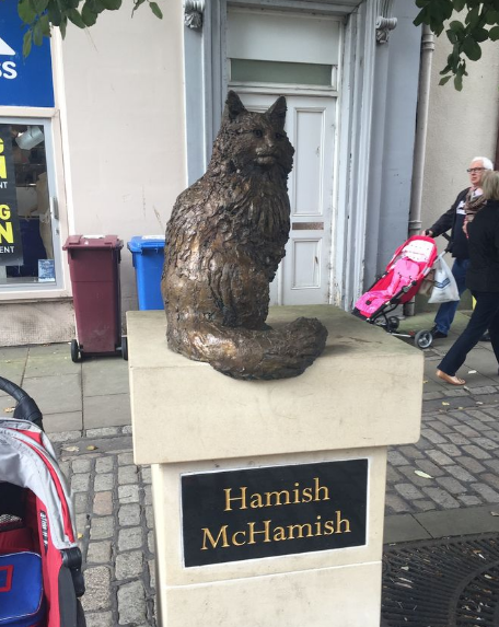 <a href="/Number10cat/">Larry the Cat</a> Some sort of bronze sculpted memorial in Number 10's gardens is entirely appropriate of course Larry, where you can keep an eternally watchful eye on the goings on and remind them to behave appropriately.